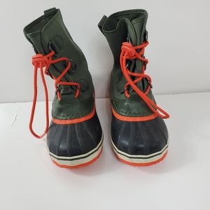 Sorel kids boots size US 1